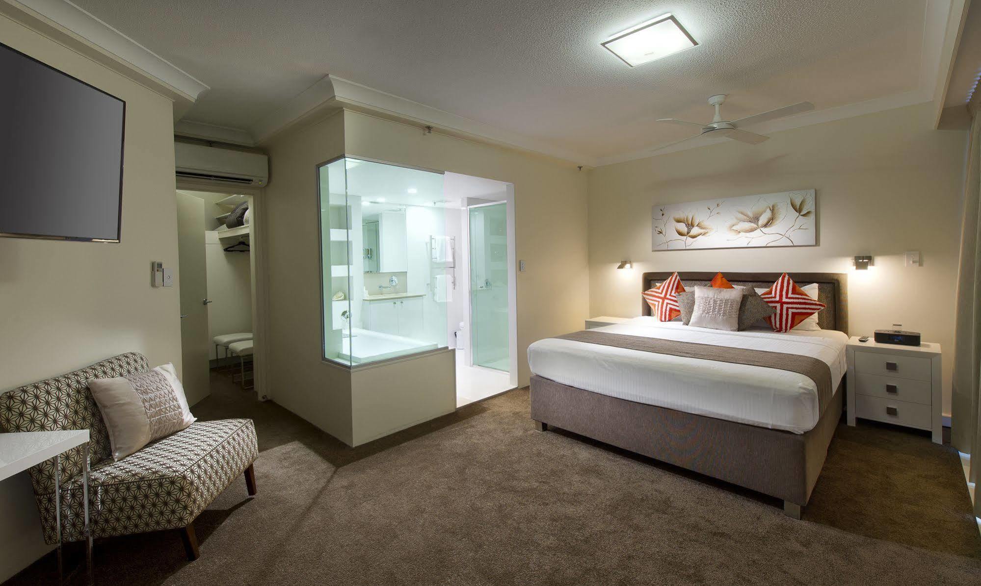2nd Avenue Beachside Gold Coast